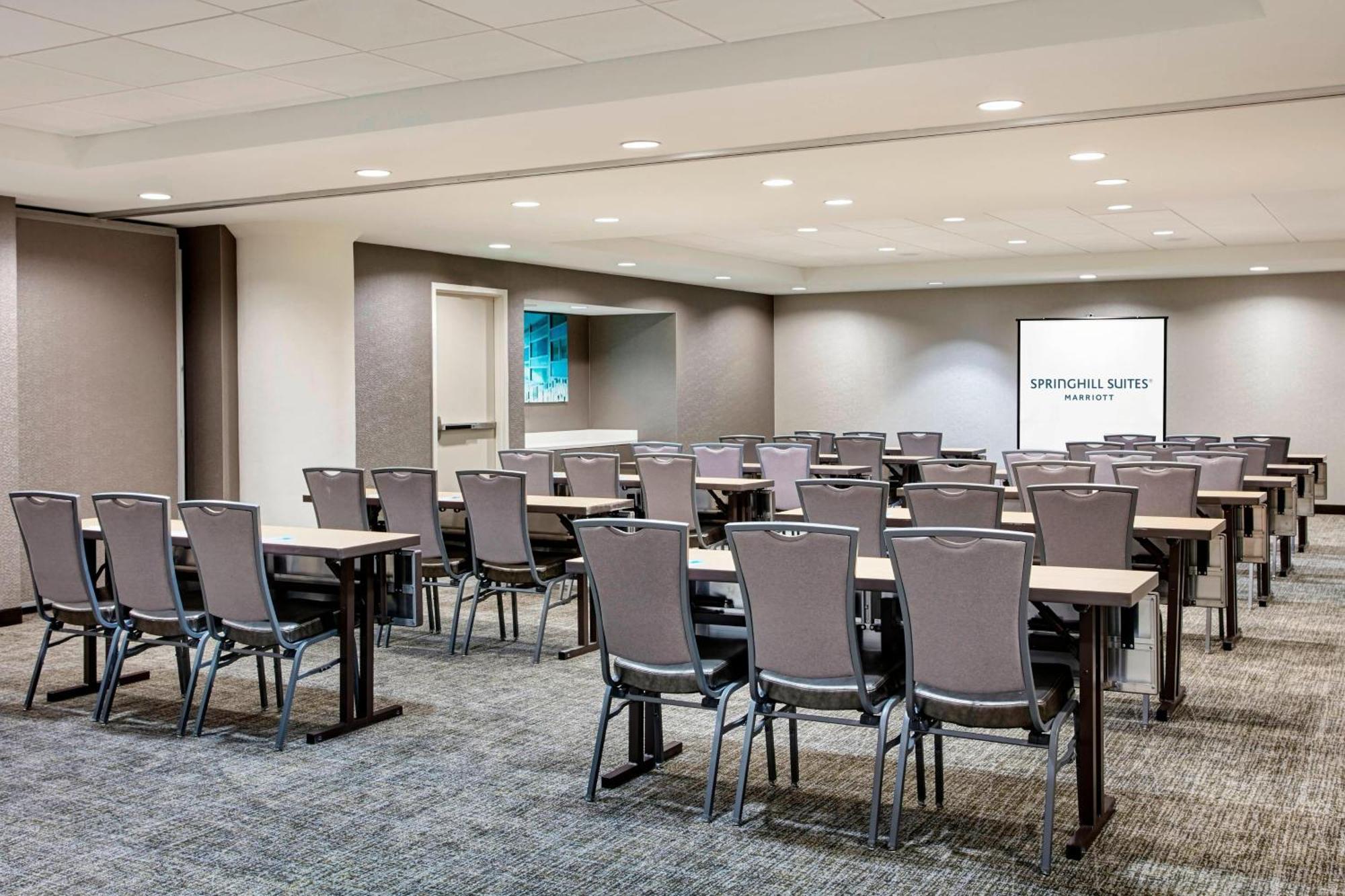 Springhill Suites By Marriott Milwaukee Downtown מראה חיצוני תמונה