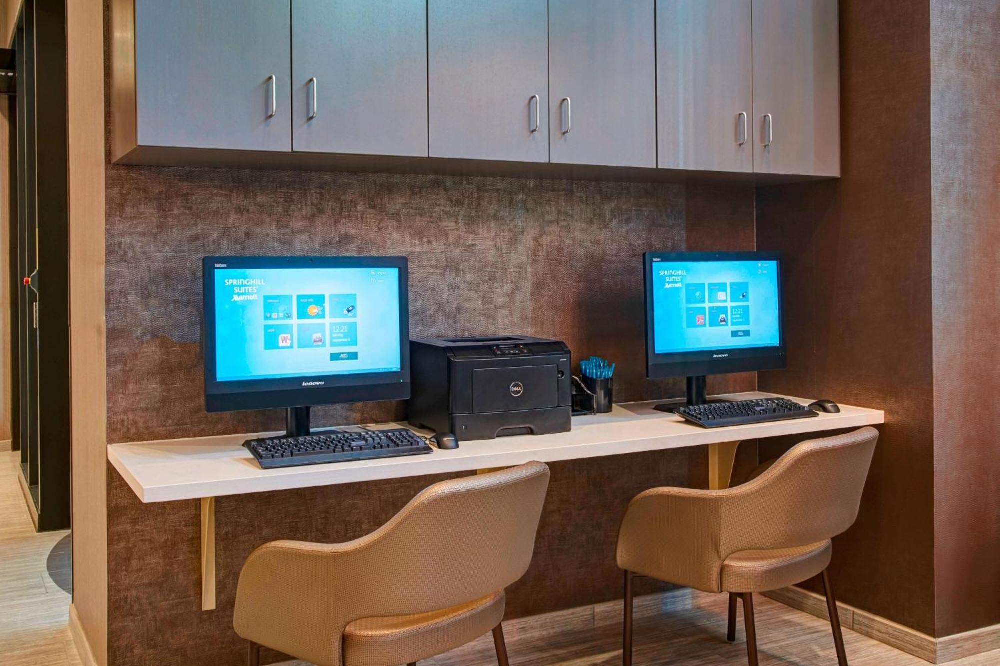Springhill Suites By Marriott Milwaukee Downtown מראה חיצוני תמונה